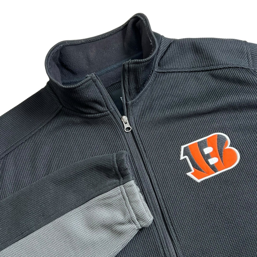 NFL Mens Large Cincinnati Bengals Black Full Zip Long‎ Sleeve Jacket FLAW READ